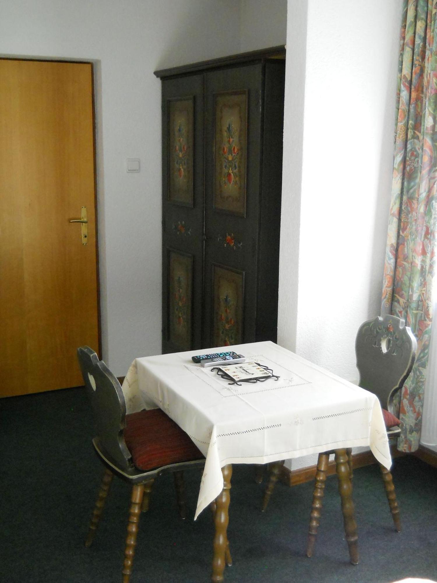 Haus Stratton Lägenhet Innsbruck Exteriör bild